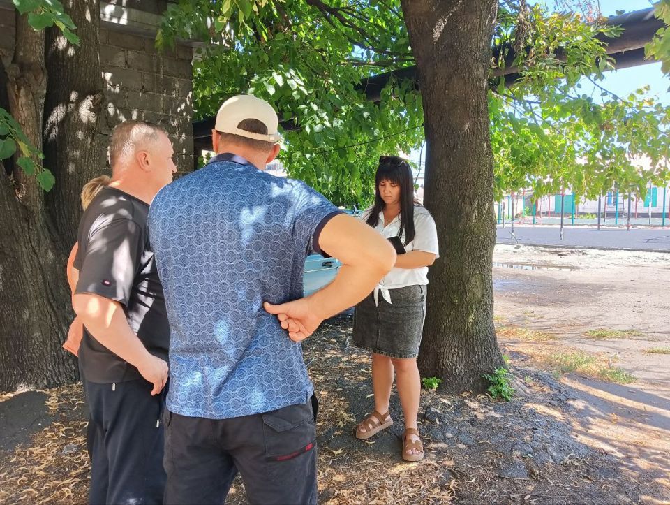 Сергей Желновач: Во исполнение поручения Главы Донецкой Народной Республики Дениса Владимировича Пушилина о ведении постоянного диалога с жителями республики, заместитель председателя Дебальцевского городского совета...