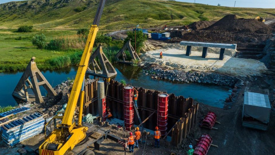 Сергей Ермаков: В ДНР продолжается восстановление трассы Донецк – Новоазовск – Седово