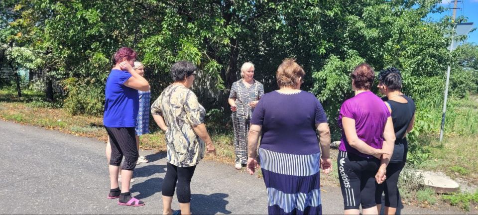 В рамках реализации партийного проекта "УПРАВДОМ", депутат Дебальцевского городского совета Елена Кошман провела встречу с жителями города Дебальцево