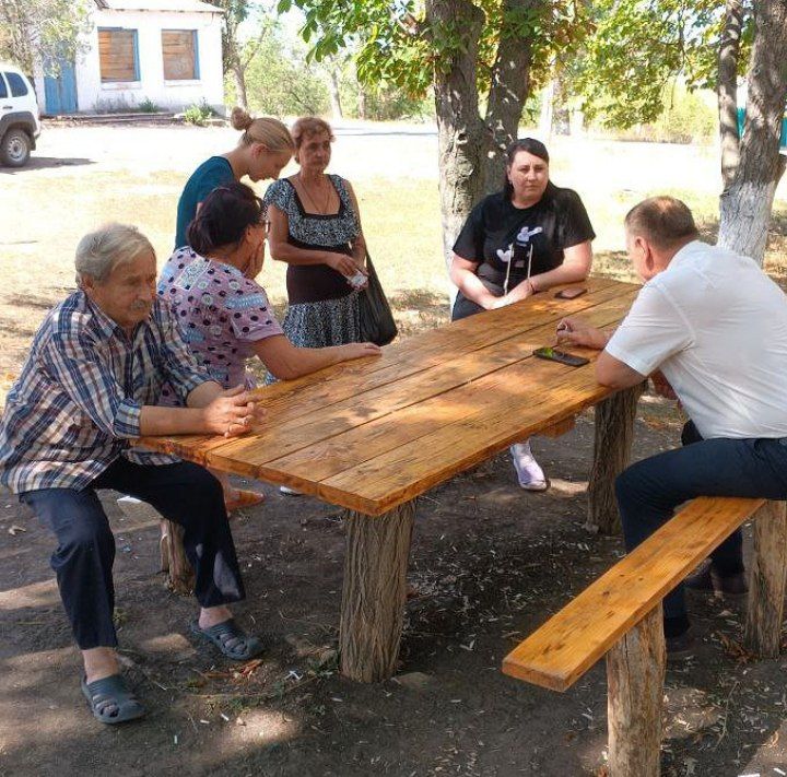 Первый заместитель главы администрации Борис Бутко встретился с населением с. Ленинское