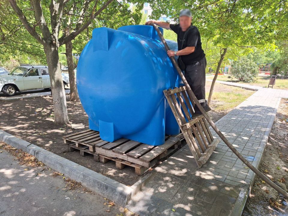 Продолжаем оснащение временными резервуарами