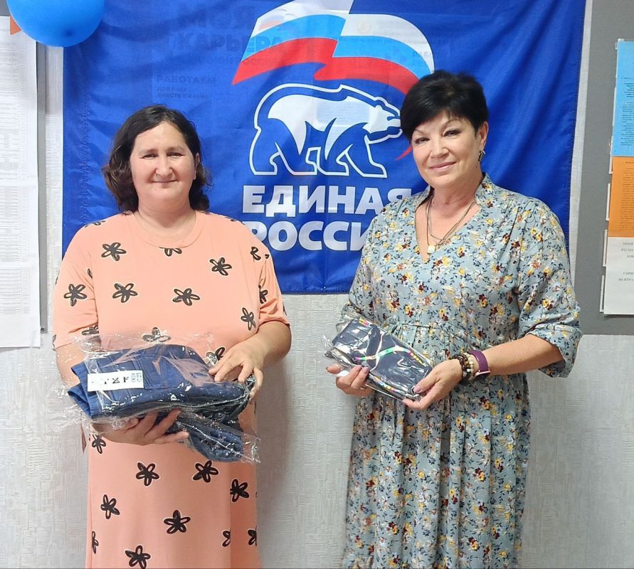 Добрые дела.. Совет женщин города Дебальцево выражает глубокую благодарность Союзу женщин Донецкой Народной Республики в лице Екатерины Мартьяновой и общественной организации «Русский мир» за оказанную гуманитарную помощь...