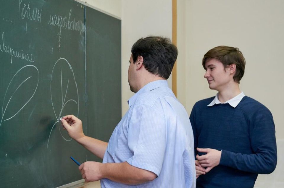 ��������������� �������� �� ��������� � �� ��������� � 25 ��� � ������������