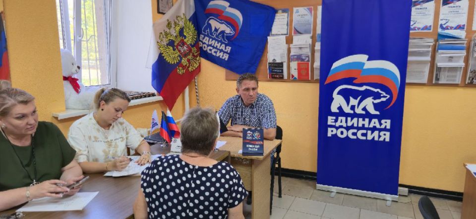 Александр Качанов: Глава городского округа Докучаевск ответил на вопросы жителей