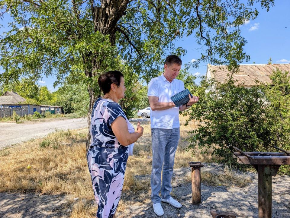 6 августа заместитель Главы Администрации Старобешевского муниципального округа Сергей Осадчий провел встречу с населением села Андреевка