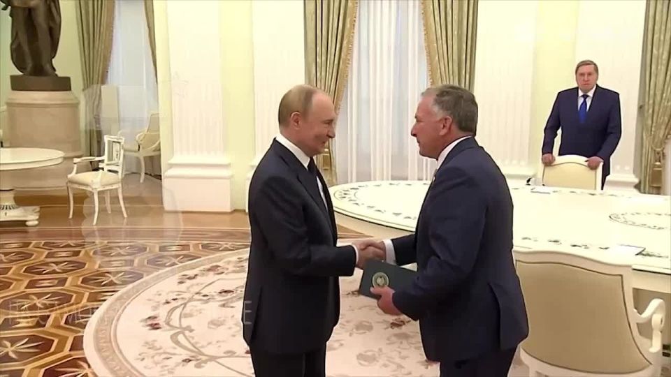 �������� ����� ������ �������������� ���������� ��� ������� �������� � ������