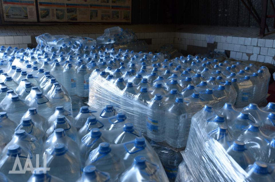 Липецкая область доставит в Володарский округ порядка 15 тонн питьевой воды