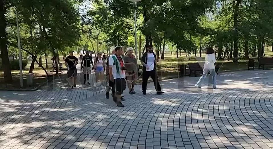 ��������� �� ������ � ������� �������� ������ ��� � �������� ������������ � ������� ��������