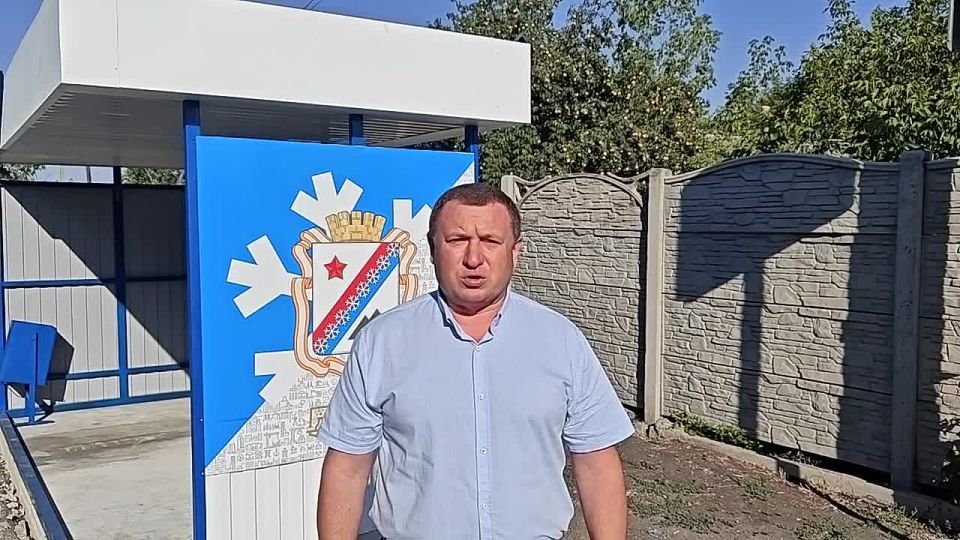 Сергей Ермаков: В городском округе завершилась установка нового остановочного павильона, который расположен в районе центральной городской больницы