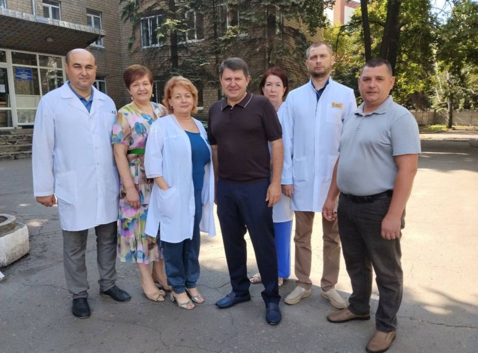 В рамках рабочей поездки секретарь Макеевского местного отделения Всероссийской политической партии «Единая Россия» Владислав Ключаров совместно с заместителем главы Администрации городского округа Макеевка и куратором...