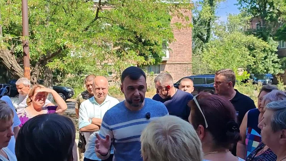 Денис Пушилин: В поселке Лидиевка Кировского района Донецка установим емкости для воды там, где просят жители