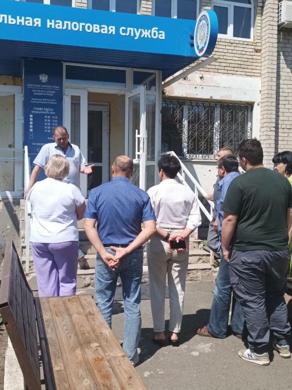 Таймураз Арсоев: Провел рабочую встречу с коллективом межрайонной инспекции Федеральной налоговой службы № 6 по Донецкой Народной Республике