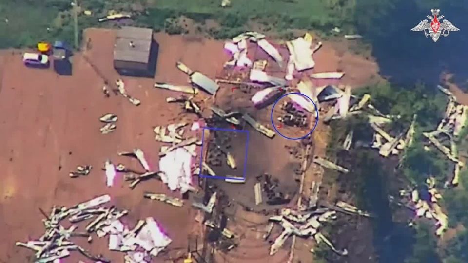 С 2 по 8 августа ВС РФ нанесено семь групповых ударов высокоточным оружием и ударными БПЛА, в ходе которых поражены объекты газотранспортной системы, обеспечивающие работу предприятий ВПК Украины, транспортная...