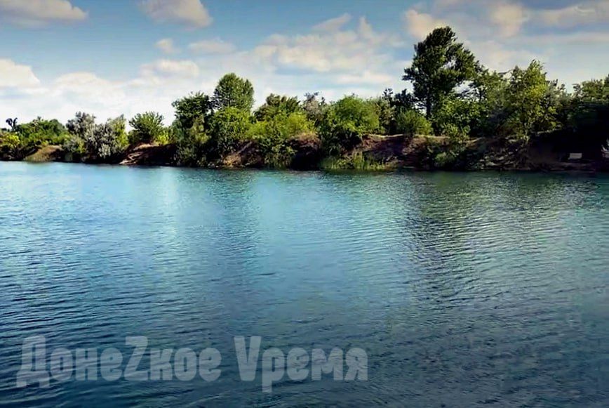 Плюс 10000 кубометров в сутки: переброска воды из Монаховского карьера началась