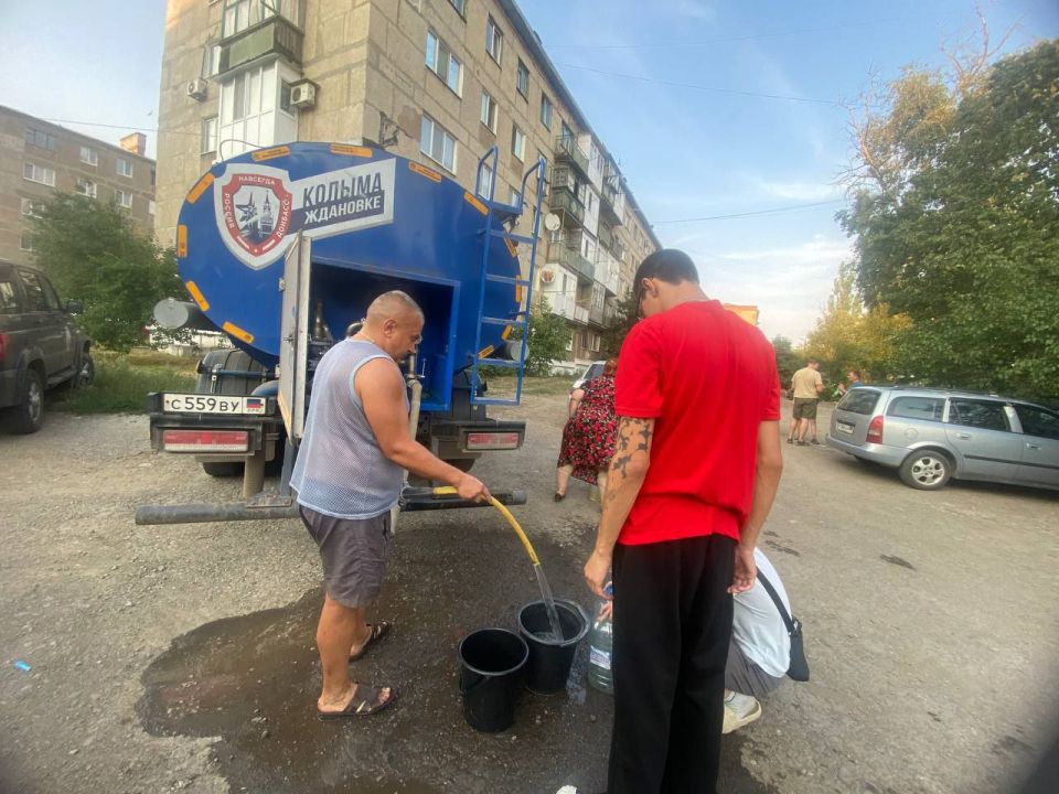В Ждановке осуществлён подвоз воды