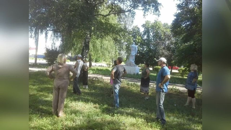 В Калининском внутригородском районе города Горловка проходит партийный проект «Здоровое будущее»