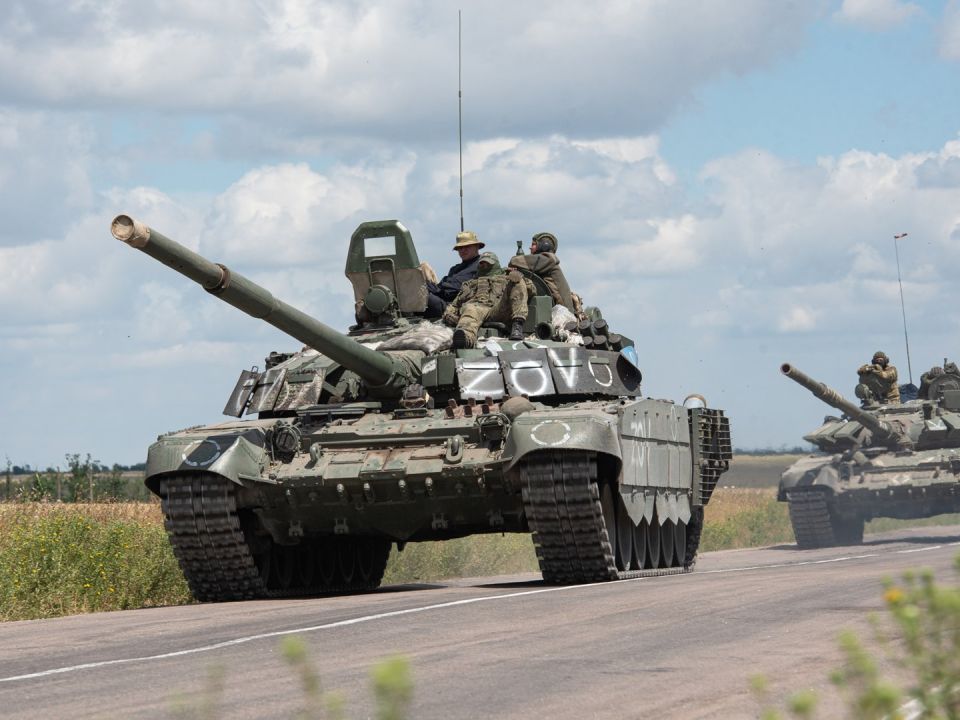 Российская ФАБ-3000 разнесла пункт временной дислокации ВСУ в ДНР. Видео