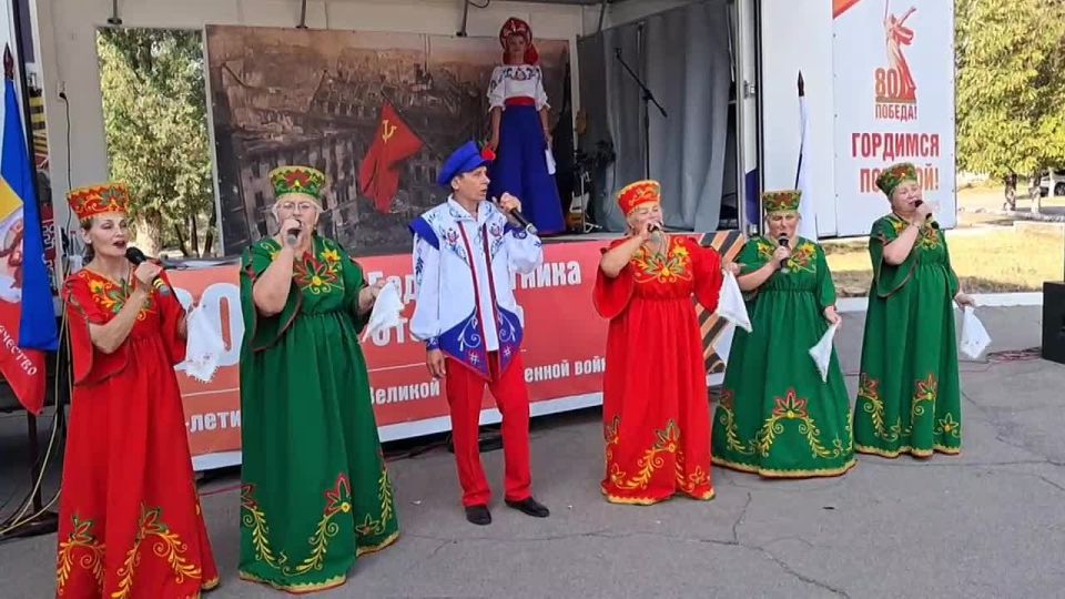 В рамках акции «Культурный Донбасс», инициированной Главой Республики Денисом Пушилиным, 9 августа в в пгт Мирное Тельмановского округа приведено мероприятие, посвященное Дню поселка