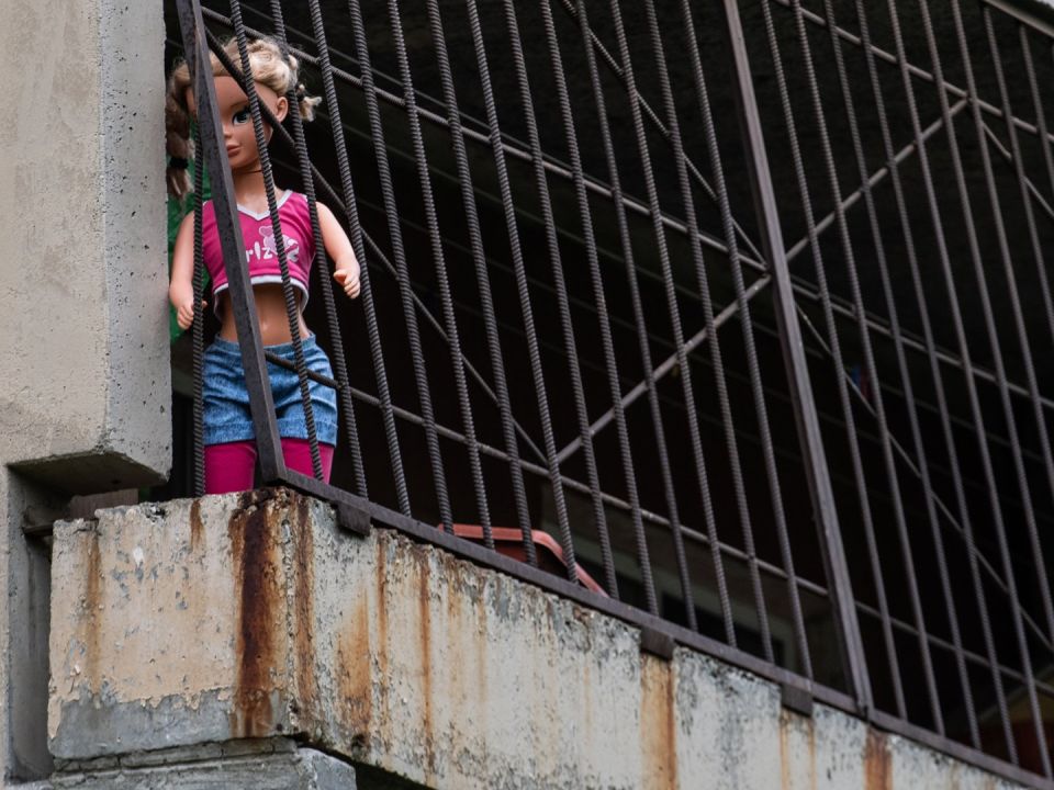 Педофила, нагругавшегося над школьницей, ищут в Свердловской области. Фото