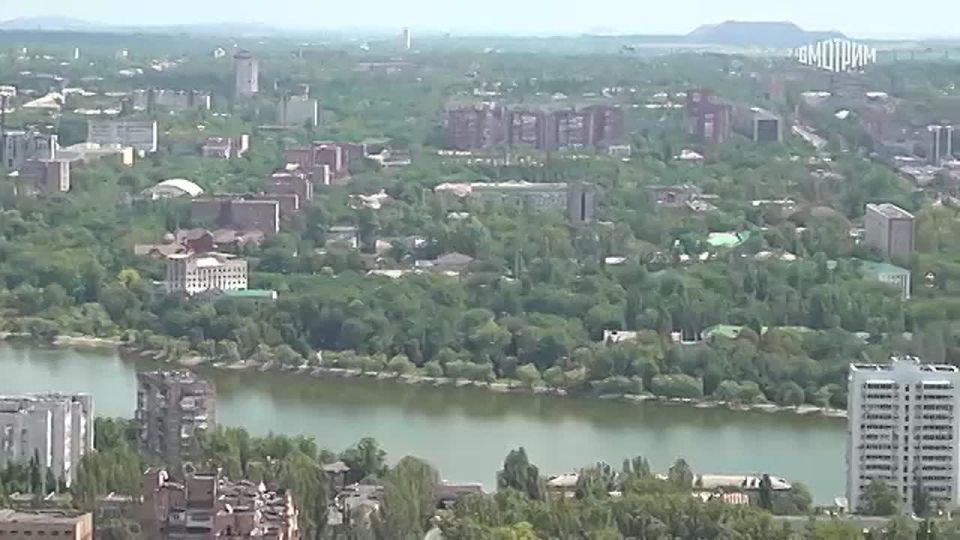 11111В Донбассе не хватает воды — противник все еще держит под контролем канал, по которому она поступала из реки Северский Донец в города республики