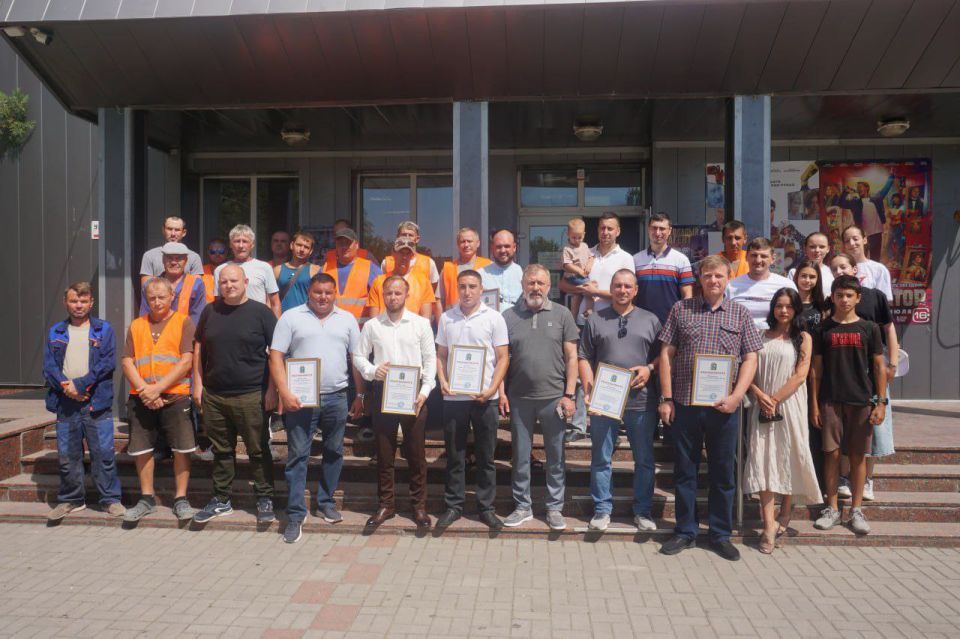 В День строителя, который традиционно отмечается во второе воскресенье августа секретарь Мангушского местного отделения Всероссийской политической партии «Единая Россия», Глава округа Борис Владимирович Трима провёл...