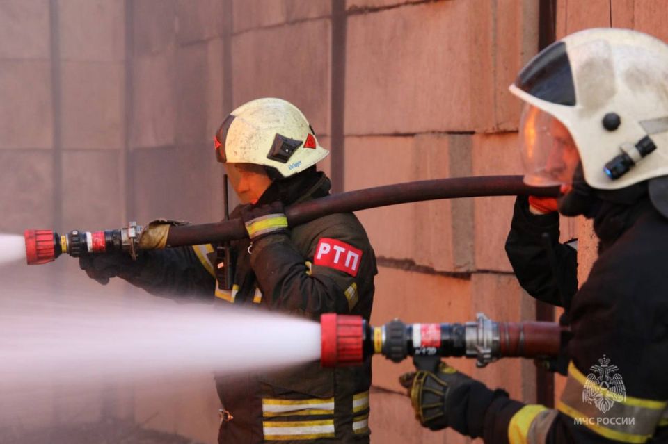 #МЧСДНР_СВОД за сутки. Ликвидировано 69 пожаров