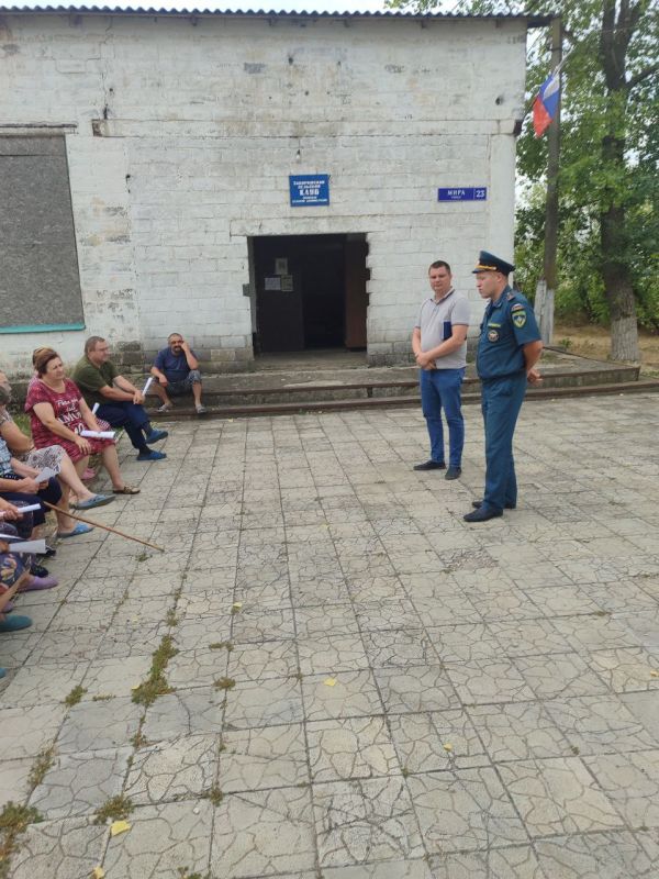 Сегодня встречу с населением с.Запорожец провел первый заместитель Главы Администрации Тельмановского м.о