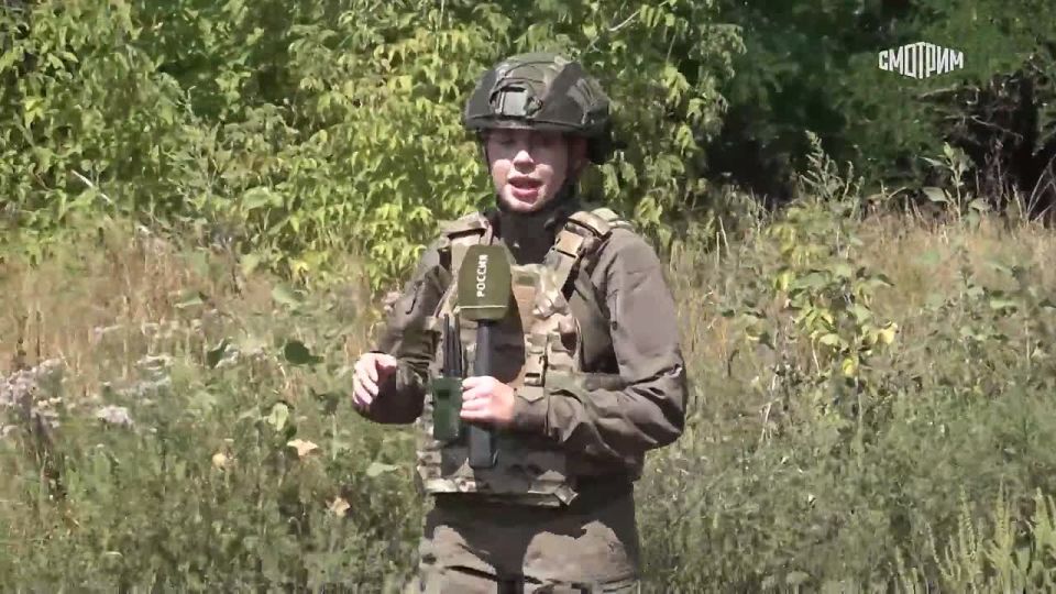 11111В освобожденной Яблоновке наши бойцы уничтожили 4 вражеские бронированные машины и свыше 180 боевиков ВСУ