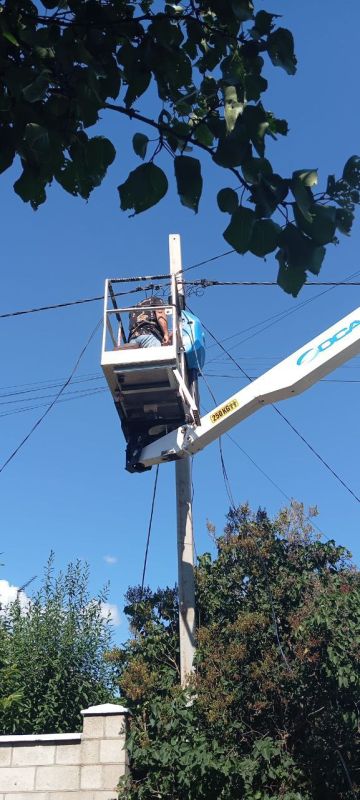 Сергей Юзвинкевич: Во исполнение поручения Главы Донецкой Народной Республики Пушилина Дениса Владимировича в Володарском муниципальном округе продолжается ремонт и расширение сети уличного освещения