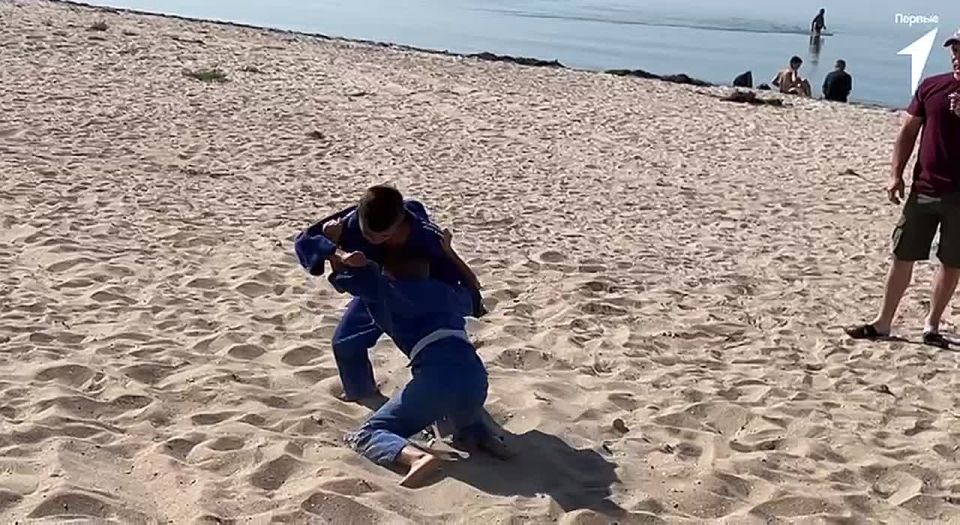 Физкульт-привет от Первых!