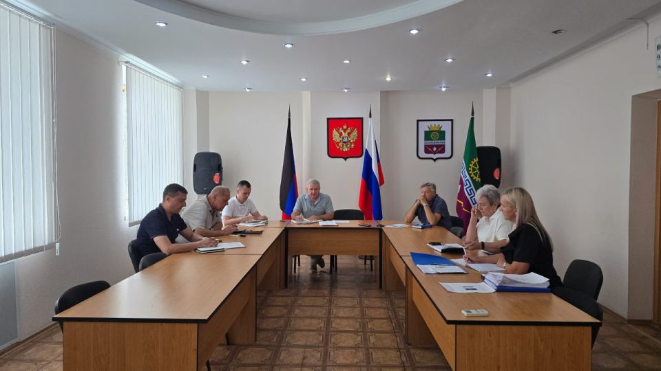 11 августа в Администрации Старобешевского муниципального округа прошло аппаратное совещание с руководителями структурных и территориальных подразделений Администрации Старобешевского муниципального округа, учреждений...