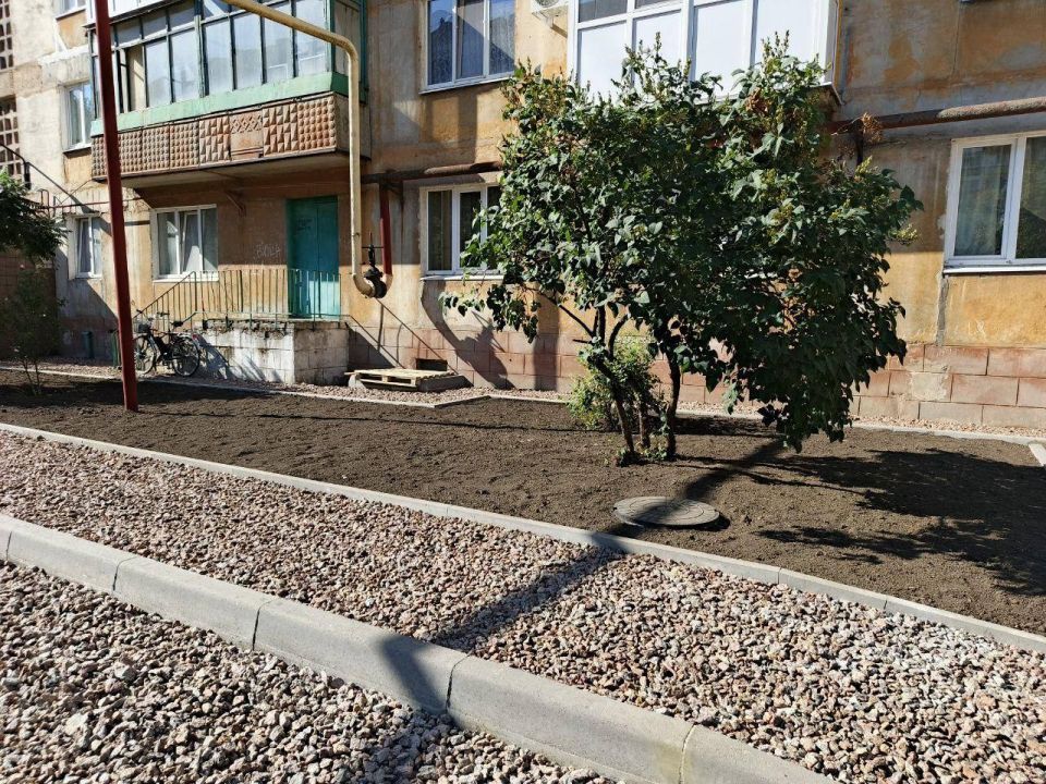 Виктория Жукова: Дворы в Харцызске приводят в порядок при поддержке Нижегородской области