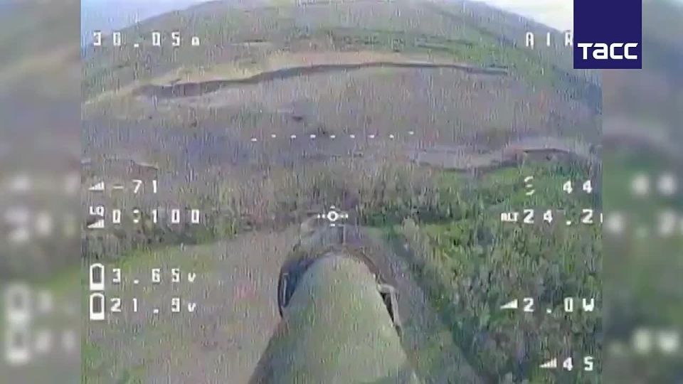 На Покровском направлении наши дроноводы применили ФПВ с стреляющим РПГ вместо гранаты как боевой части дрона-камикадзе