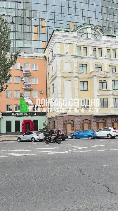 В Донецке официально подтвердили высокий уровень сервиса легендарного отеля «Донбасс Палас» — ему присвоена престижная категория пять звезд