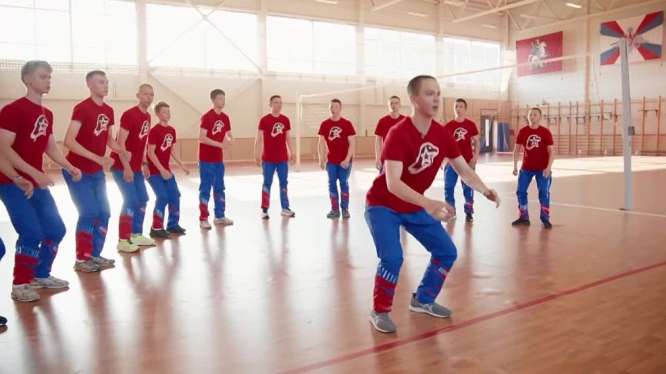 С Днём Физкультурника. 9 августа вся страна отмечает праздник силы, здоровья и командного духа