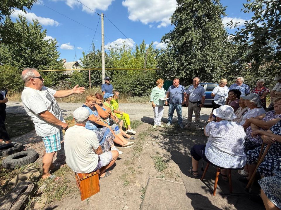 Иван Адамец: В Куйбышевском районе Донецка состоялся диалог с жителями Агротехнической улицы, посвященный проблемам жилищно-коммунального хозяйства