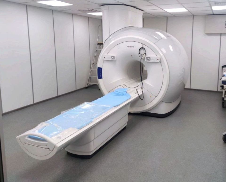 По одному звонку: жителям ДНР станет проще записаться на КТ и МРТ