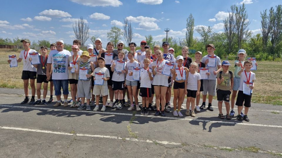 В рамках партийного проекта Всероссийской политической партии «Единая Россия» «Детский спорт» на Харцызском городском стадионе 06 августа 2025 г. прошло «Открытое первенство города Харцызска по легкой атлетике, посвященное...