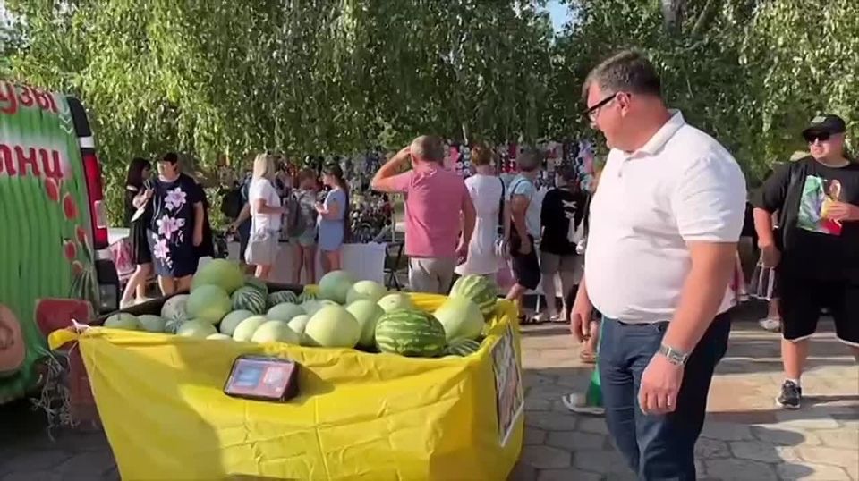 День арбуза в Хомутово — праздник лета и радушия