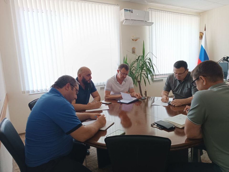 Игорь Лызов: Провёл рабочее совещание по функционированию наружного освещения населённых пунктов Амвросиевского муниципального округа