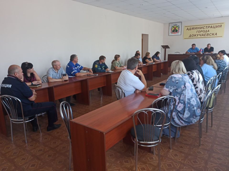 Александр Качанов: Плановое аппаратное совещание прошло с руководителями предприятий, организаций, учреждений города 12.08.2025 г