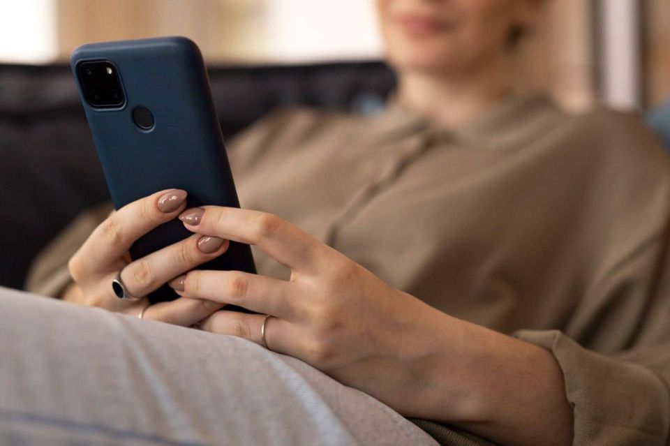 В России ограничат звонки через Telegram и WhatsApp*