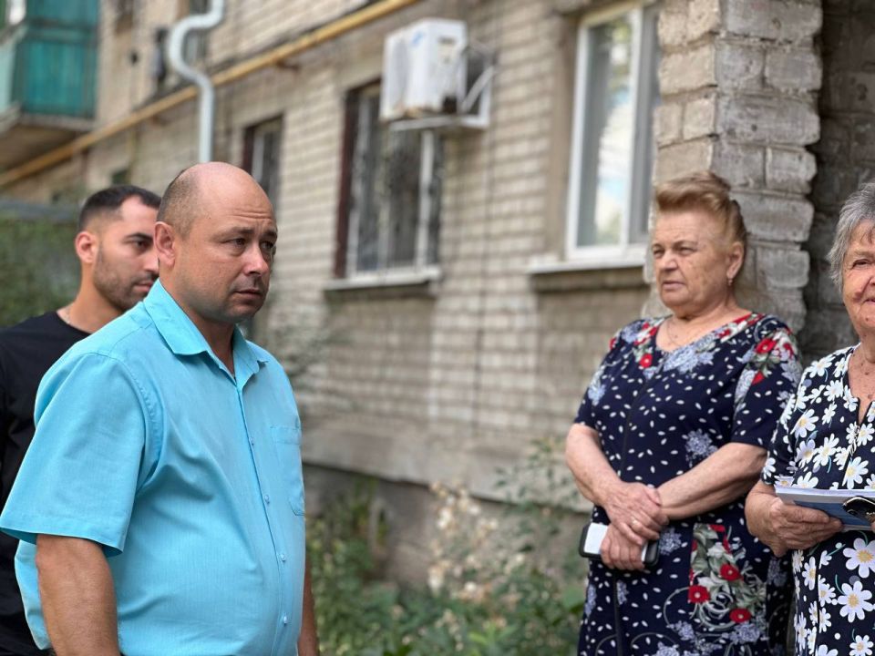 Денис Зубов: Встреча первого заместителям главы Иловайска с населением