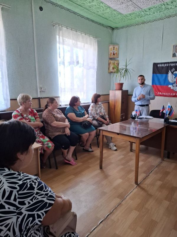 Депутат Тельмановского муниципального совета Дмитрий Липчанский провел встречу с населением села Коньково