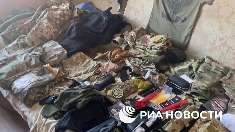 Силовики задержали в Кировской области пособника Киева, который планировал поджечь релейные шкафы Транссибирской магистрали для блокирования грузоперевозок в интересах СВО