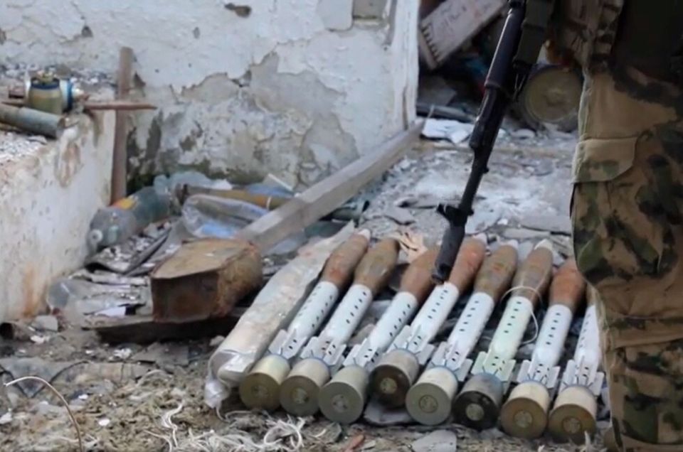 Росгвардейцы нашли в ДНР оставленные ВСУ боеприпасы