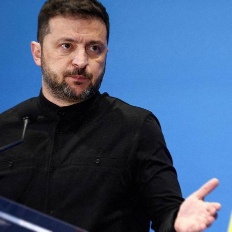 Встреча Путина и Трампа в пятницу может загнать Зеленского в «дипломатический угол», пишет Axios