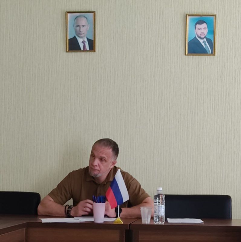 РАБОТА КОМИТЕТОВ. Состоялось заседание постоянного комитета по вопросам местного самоуправления, регламента, кадров и депутатской этики