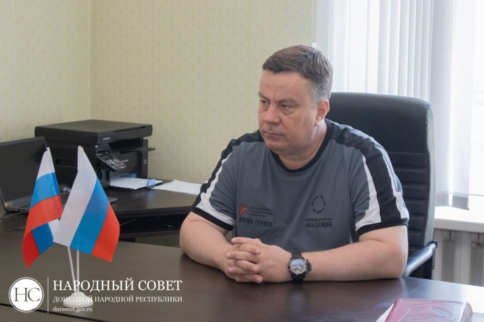 Константин Кузьмин: Сегодня работаю в поселке Ольгинке Волновахского муниципального округа