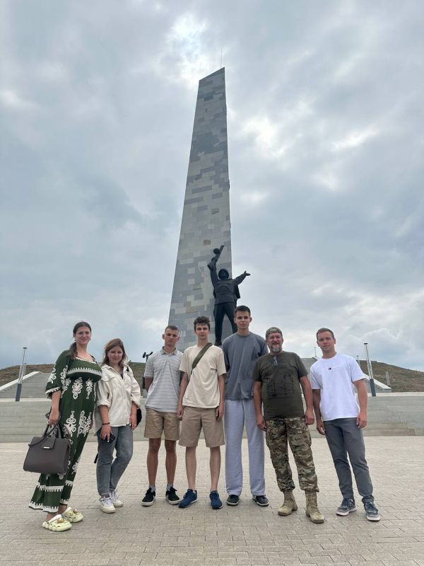 Молодёжь МГИМО – в сердце Донбасса!